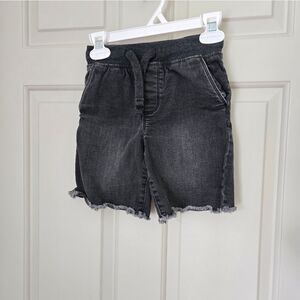 3/$20 Carter's Oshkosh B'gosh shorts size 5
